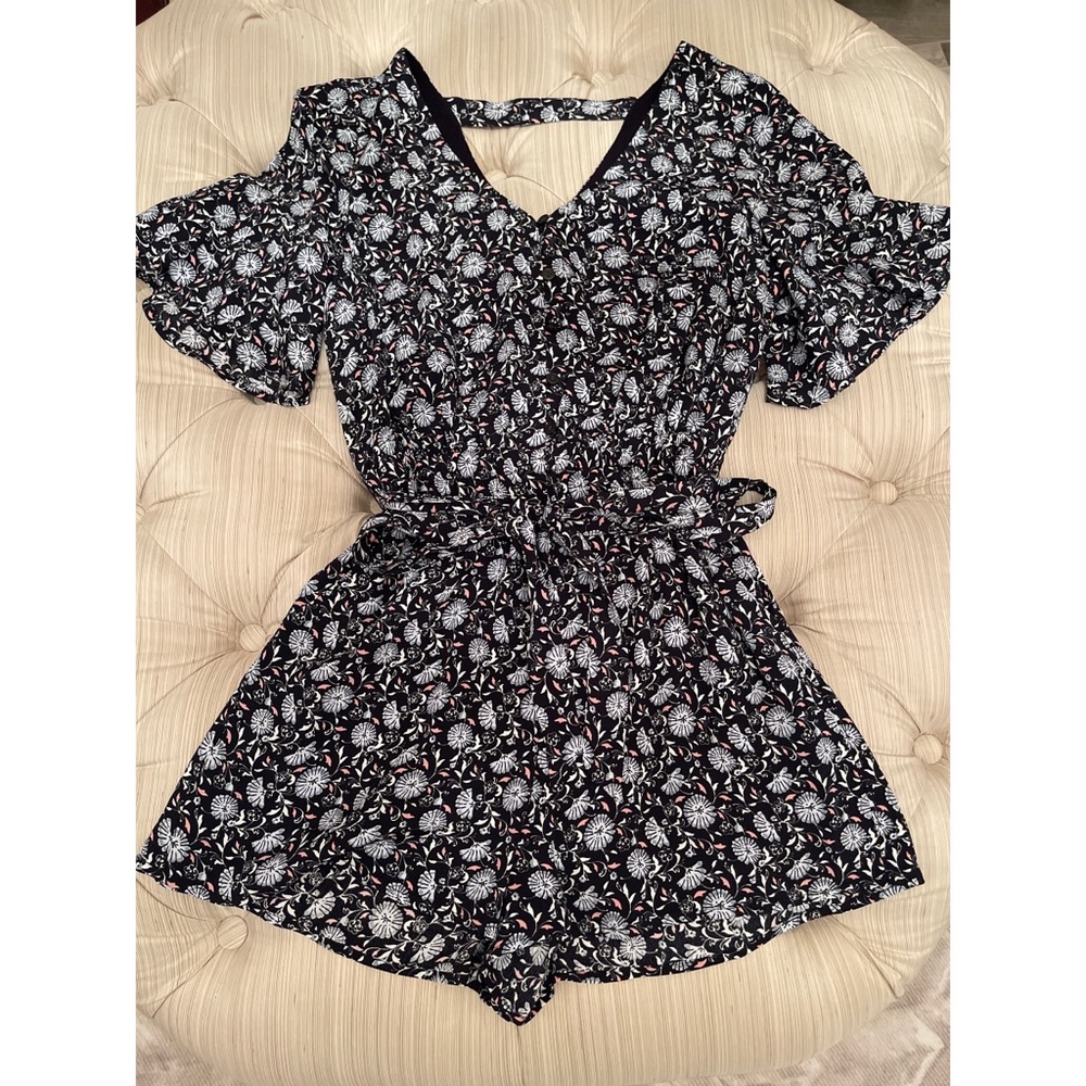 New Loft Tie Waist Romper with Cut-Out Detail